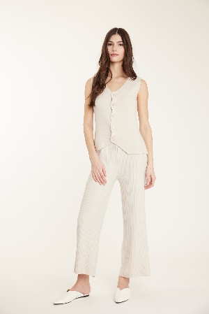 PISTACHE Pantalon de tricot côtelé crème